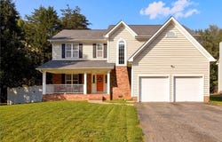 3905 Fairstone Place, High Point, NC 27265
