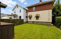 619 E 3rd Ave, Tarentum, PA 15084