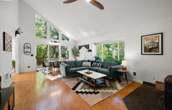 64785 E SANDY RIVER Ln, Rhododendron, OR 97049