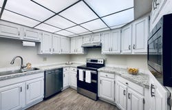 743 MARINE VIEW Dr, Longview, WA 98632