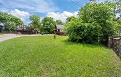 150 Big Bear Boulevard, Hollister, MO 65672