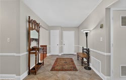 13600 Shaker Boulevard, Shaker Heights, OH 44120
