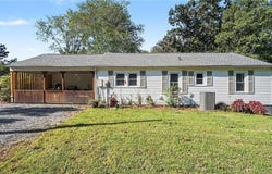292 Leonard Drive, Thomasville, NC 27360