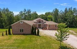 2848 E Mill Creek Road, St. Clair Twp, MI 48079