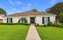 702 Aberdeen Drive, Lafayette, LA 70508
