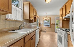 3228 Pardee Avenue, Dearborn, MI 48124
