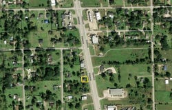 2212 S HIGHWAY 288B, Angleton, TX 77515