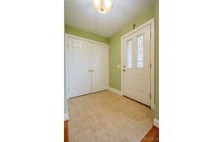 8 Nicholas Lane, Lancaster, NY 14086