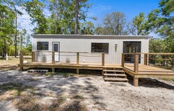 1418 Cedar St, Steinhatchee, FL 32359