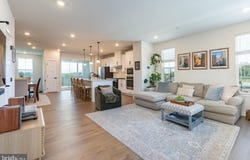 127 KYLE Square, MEDIA, PA 19063