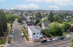 2502 W 3rd St, Duluth, MN 55806