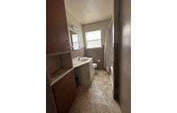 1111 W Apache Ave, McCamey, TX 79752