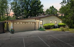 4786 Riverview Dr, Hubertus, WI 53033