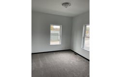 150-152 N 16th Street, Chesterton, IN 46304
