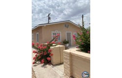 814 E 4th St, Calexico, CA 92231