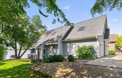 2937 Lake Shore Avenue, Maple Plain, MN 55359