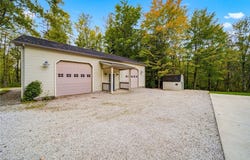2009 Clay Road, Dorset, OH 44032