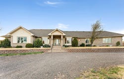 8520 PHARMOND TRL, Cheyenne, WY 82009