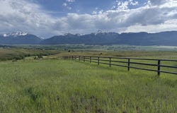 81550 WADE GULCH Ln, Enterprise, OR 97828