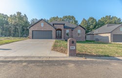 612 Cayson Street, Bono, AR 72416