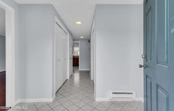 452 Roxbury Lane, Monroe, NJ 08831