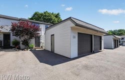 1420 Roxburgh Avenue, East Lansing, MI 48823