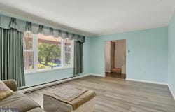 5708 GORDON Drive, HARRISBURG, PA 17112