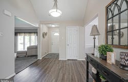 3 PEBBLE Lane, CHERRY HILL, NJ 08002