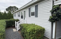31402 CURRATUCK RD, PAINTER, VA 23420