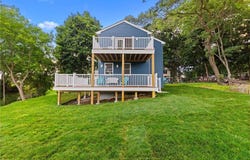 18 Pevear Avenue, Warwick, RI 02886