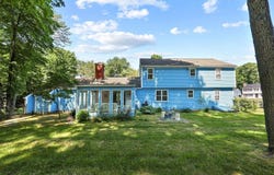 84 Brewster Rd, West Springfield, MA 01089