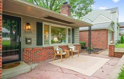 2525 W 50th Terrace, Westwood, KS 66205