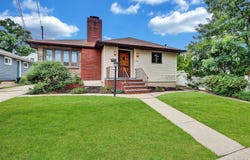 505 Leonard Boulevard, New Hyde Park, NY 11040