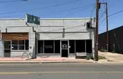 100 E Sealy, Monahans, TX 79756