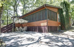 363 Sportsmans Circle, Branson West, MO 65737