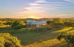 5059 Trainer Wuest Rd, Blanco, TX 78606