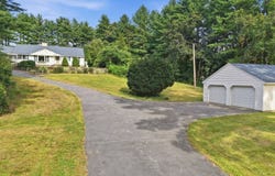 55 Old Common Rd, Auburn, MA 01501