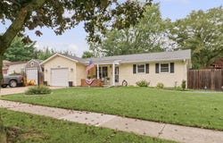 2201 Clover Lane, Champaign, IL 61821