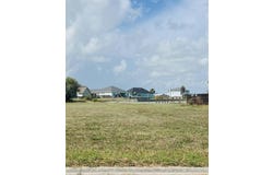 31 Southpointe Cir, ROCKPORT, TX 78382
