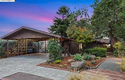 402 Vermont Avenue, Berkeley, CA 94707