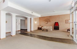 1633 River Street, Des Plaines, IL 60016