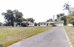 3209 E CHESTNUT Avenue, VINELAND, NJ 08361