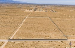 Coughlin Road, Phelan, CA 92371