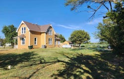 1703 Pawnee Rd, McPherson, KS 67460