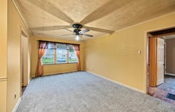 529 Franklin St, Salina, KS 67401