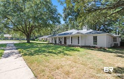 1908 Bent Tree Court, Mobile, AL 36609
