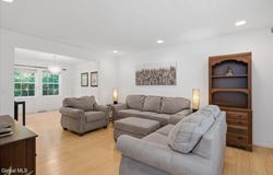 1731 River Road, Selkirk, NY 12158