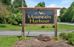 358 Licklog Ridge, Hayesville, NC 28904