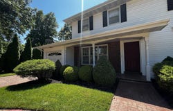 1905 S Ventura Avenue, Springfield, MO 65804