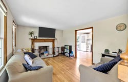 27 Oregon Road, Mashpee, MA 02649